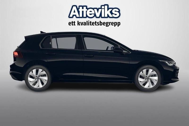 Ny VW Golf VIII 151 HK (111 kW) 2025 Halvkombi