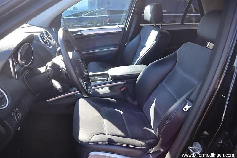 Begagnad Mercedes ML350 232 HK (170 kW) 2010 Svart samma som bilen SUV