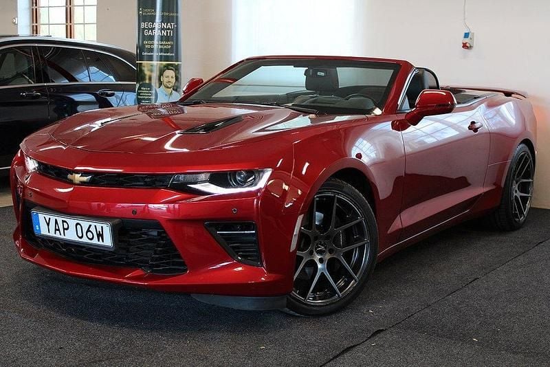 Röd Begagnad 2016 Chevrolet Camaro SS Cab | 429 900 kr (Bra pris) - Bild 1/4