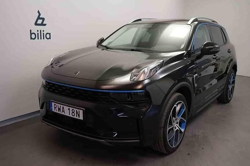 Svart Begagnad 2022 Lynk & Co 01 SUV | 294 500 kr - Bild 1/1