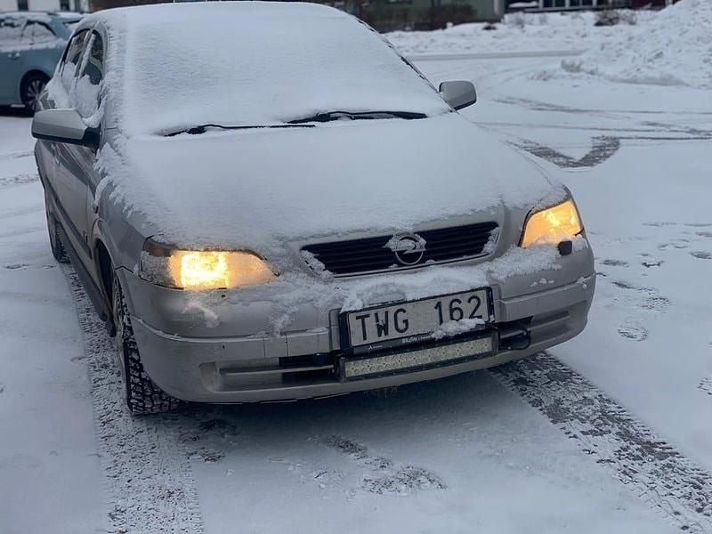 Begagnad 2003 Opel Astra | 10 000 kr - Bild 1/4