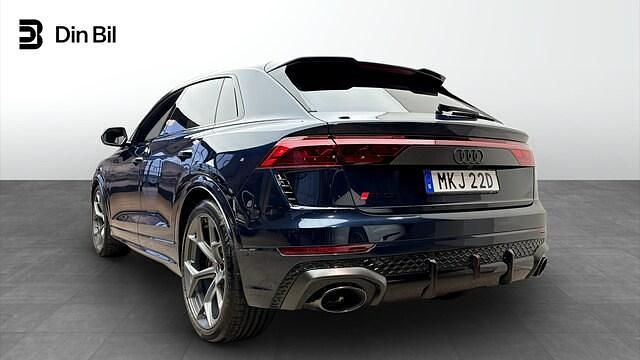 Begagnad Audi RS Q8 Performance 640 HK (470 kW) 2024 Blå SUV