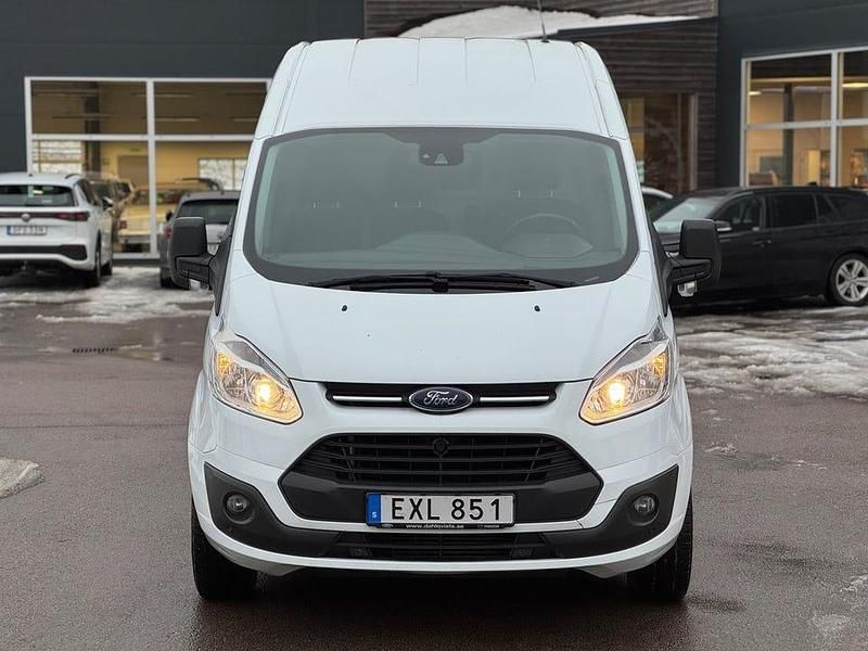 Begagnad Ford Transit Custom 125 HK (91 kW) 2015 Vit Sedan