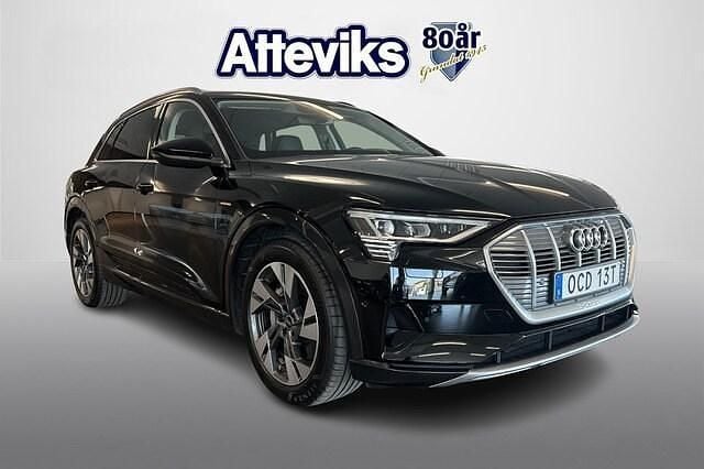 Mytsvart metallic Begagnad 2022 Audi e-tron Proline SUV | 479 900 kr (Lite dyr) - Bild 1/4