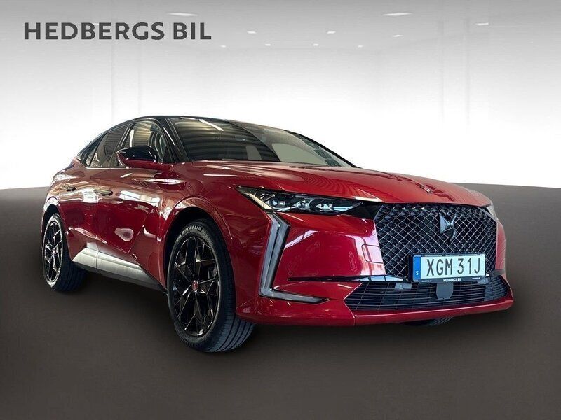 Röd Begagnad 2022 DS Automobiles DS4 Performance Line Plus Halvkombi | 439 900 kr - Bild 1/4