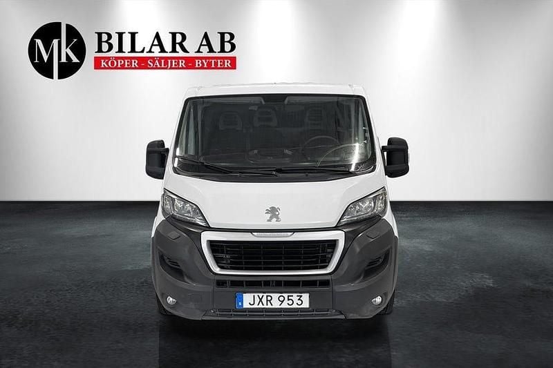 Begagnad Peugeot Boxer 150 HK (110 kW) 2016 Vit Van