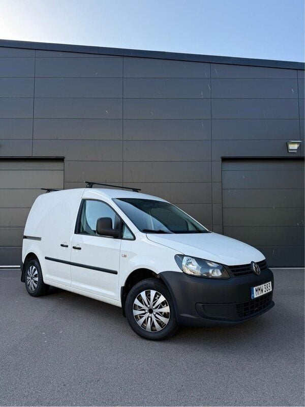 Vit Begagnad 2015 VW Caddy Minibuss | 57 900 kr (Marknadspris) - Bild 1/4