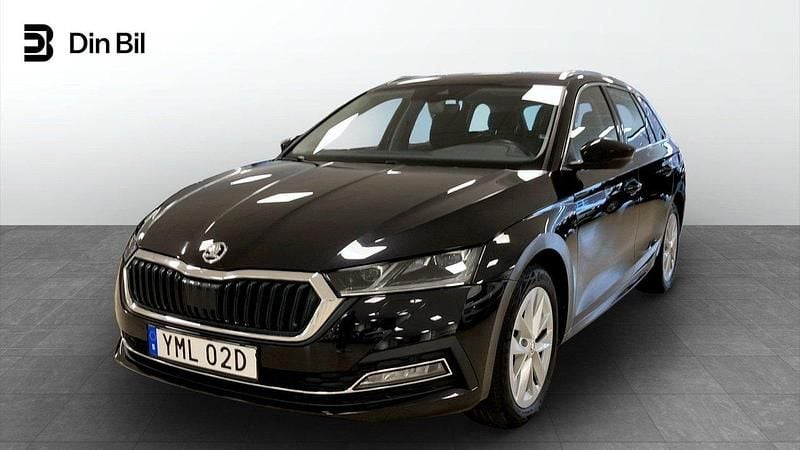Svart Begagnad 2022 Skoda Octavia Style Kombi | 269 900 kr (Marknadspris) - Bild 1/4