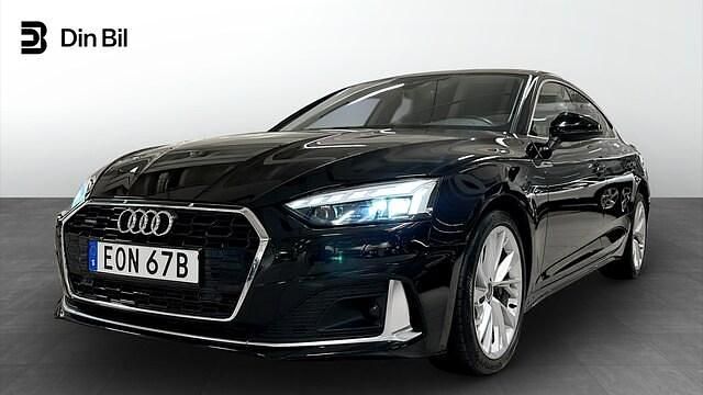 Brilliantsvart Begagnad 2020 Audi A5 Sportback Advanced Plus Halvkombi | 289 000 kr (Marknadspris) - Bild 1/4