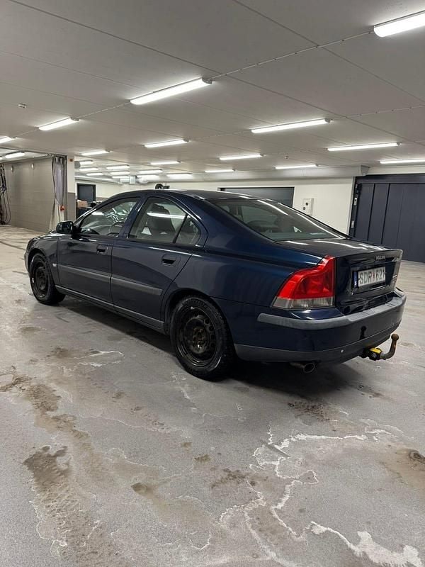 Begagnad Volvo S60 200 HK (147 kW) 2001 Blå Sedan