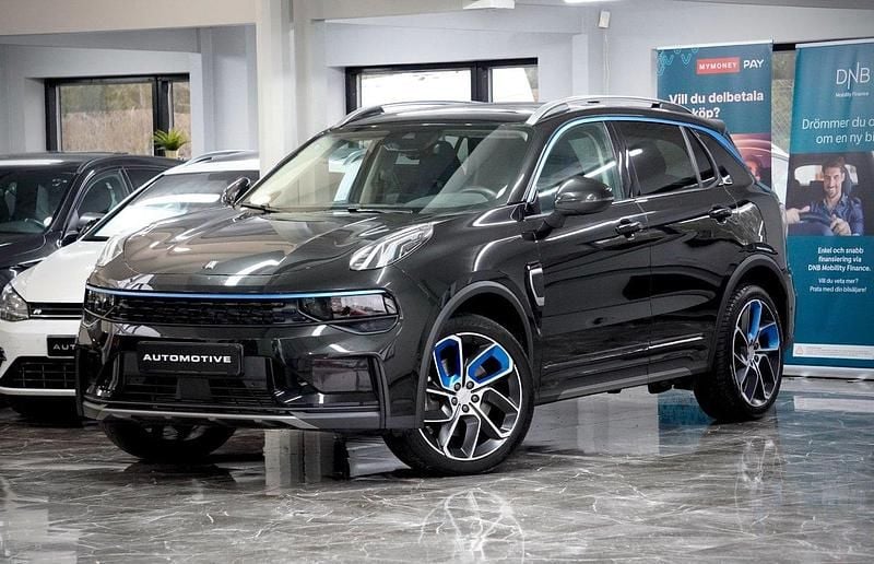 Svart Begagnad 2021 Lynk & Co 01 SUV | 229 900 kr (Marknadspris) - Bild 1/4