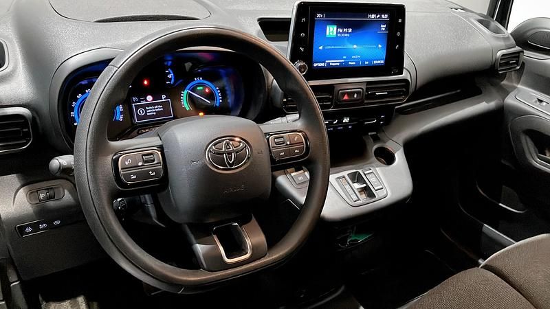 Begagnad Toyota Proace City City 2022 Minibuss