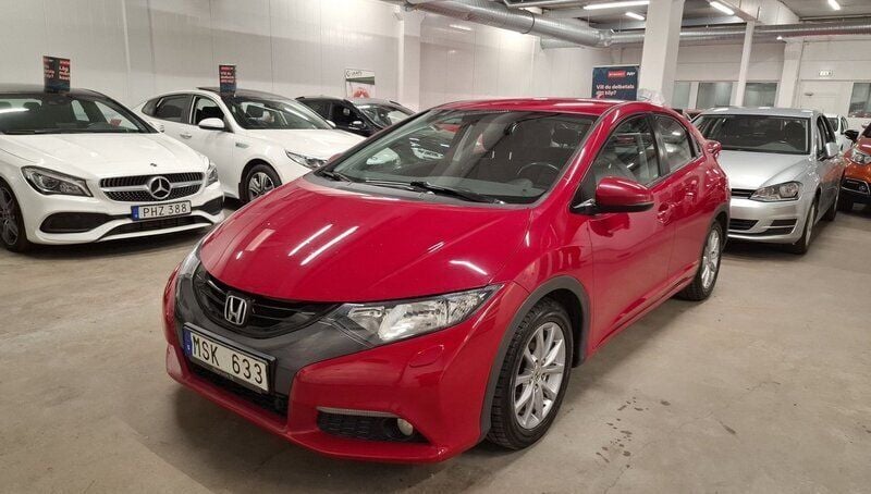 Röd Begagnad 2012 Honda Civic Sport Halvkombi | 79 999 kr (Marknadspris) - Bild 1/4