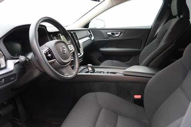 Begagnad Volvo V60 197 HK (144 kW) 2021 Kombi