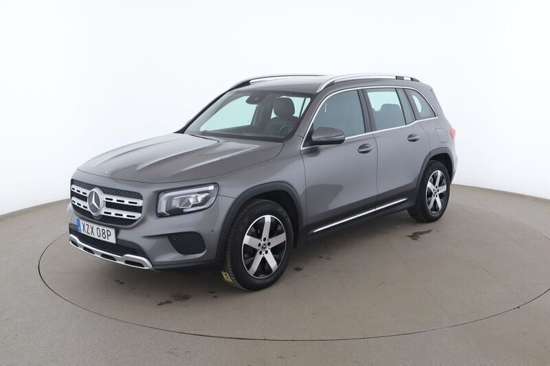 Grå Begagnad 2022 Mercedes GLB200 SUV | 363 000 kr (Bra pris) - Bild 1/4