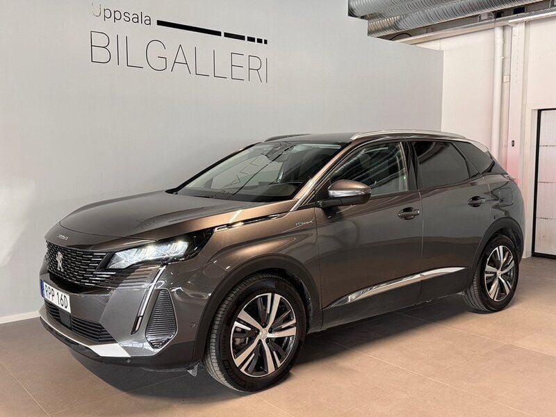 Grå Begagnad 2021 Peugeot 3008 Allure SUV | 234 900 kr (Superpris) - Bild 1/4