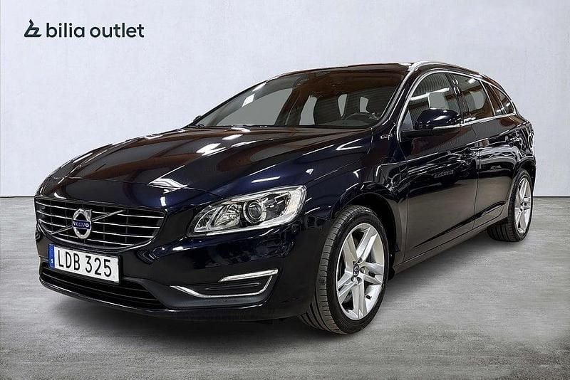 Begagnad Volvo V60 Summum 231 HK (169 kW) 2016 Blå Kombi