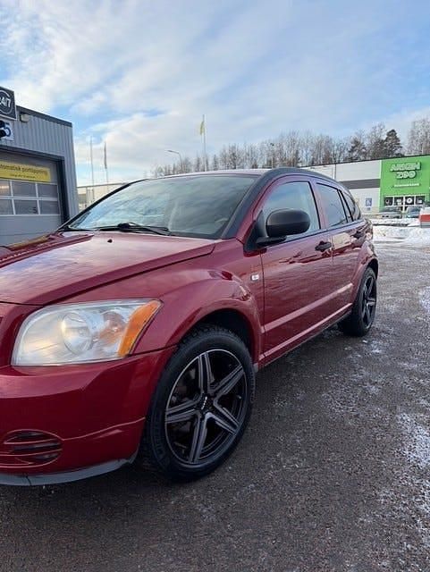 Begagnad Dodge Caliber 150 HK (110 kW) 2008 Halvkombi