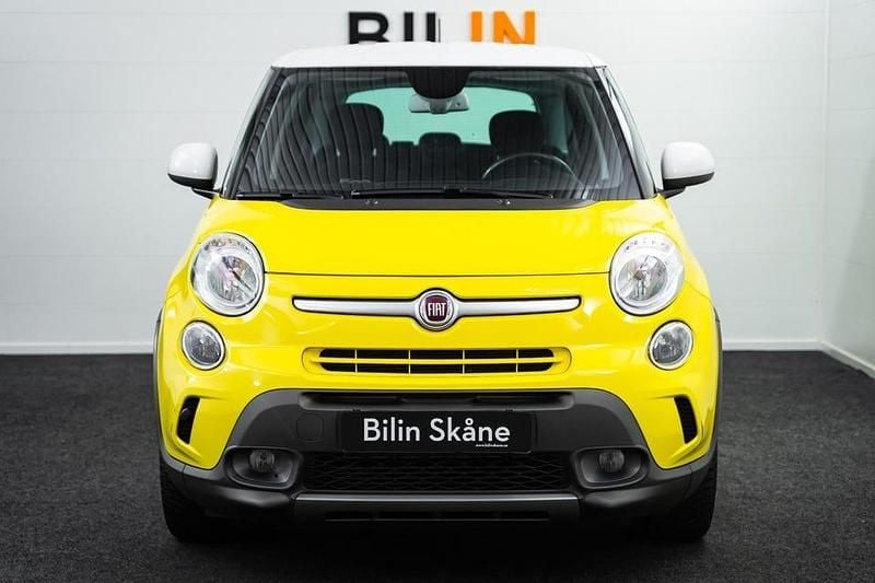 Begagnad Fiat 500L 120 HK (88 kW) 2014 Gul Minibuss