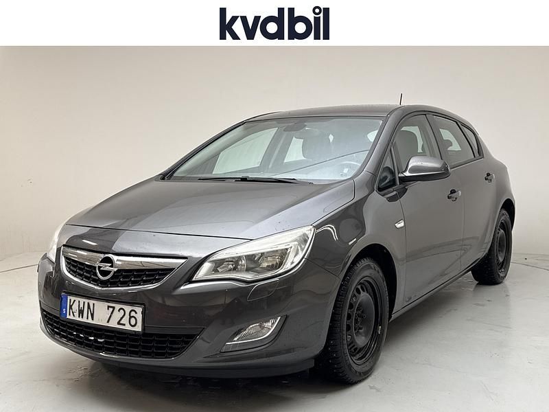 Grå Begagnad 2010 Opel Astra | 45 500 kr (Bra pris) - Bild 1/3