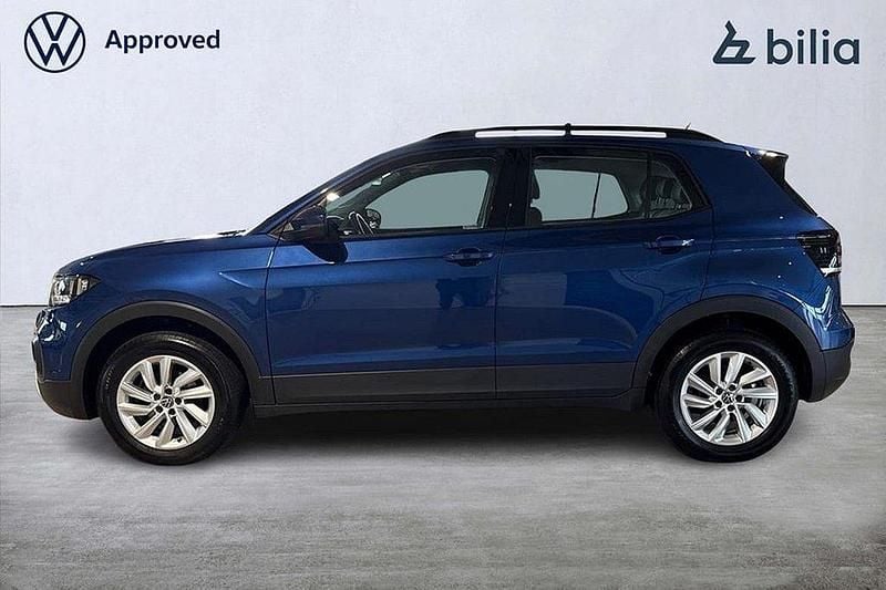 Blå Begagnad 2022 VW T-Cross Life SUV | 169 000 kr (Marknadspris) - Bild 1/4