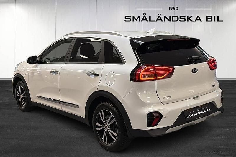 Begagnad Kia Niro Advance 105 HK (77 kW) 2021 Vit SUV