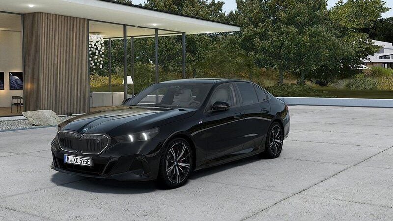 Svart Ny 2024 BMW i5 M Sport Sedan | 879 500 kr (Bra pris) - Bild 1/4