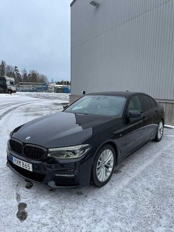 Begagnad BMW 540 340 HK (250 kW) 2018 Blacksapphire metallic Sedan