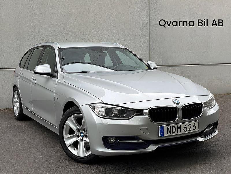 Silver Begagnad 2012 BMW 320 Sport Line Kombi | 99 900 kr (Marknadspris) - Bild 1/4