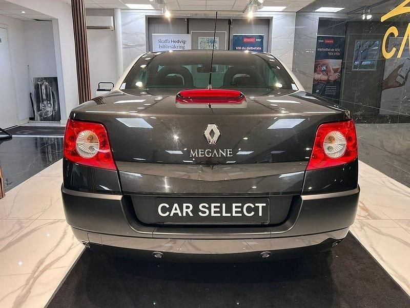 Begagnad Renault Mégane III 166 HK (122 kW) 2008 Svart
