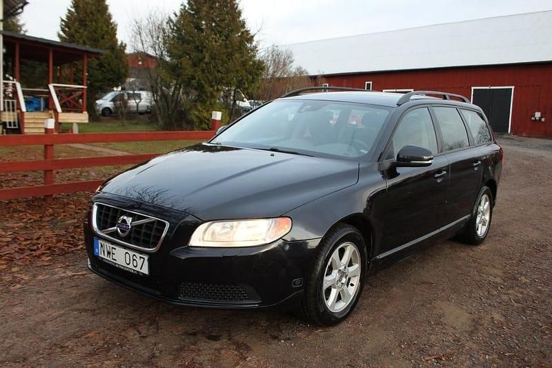 Svart Begagnad 2012 Volvo V70 Kombi | 59 900 kr (Superpris) - Bild 1/4