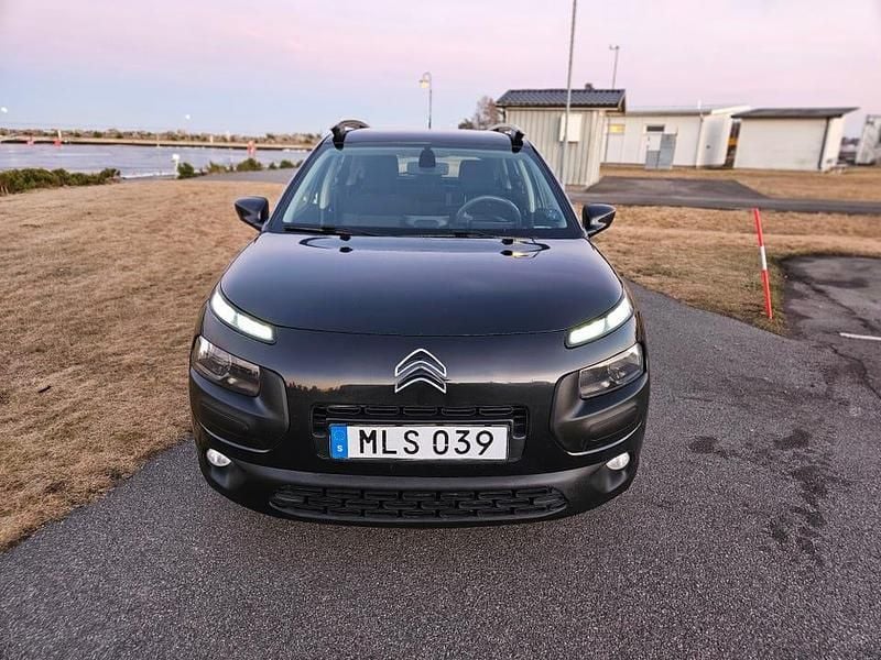 Begagnad Citroën C4 Cactus PureTech 82 HK (60 kW) 2016 Halvkombi
