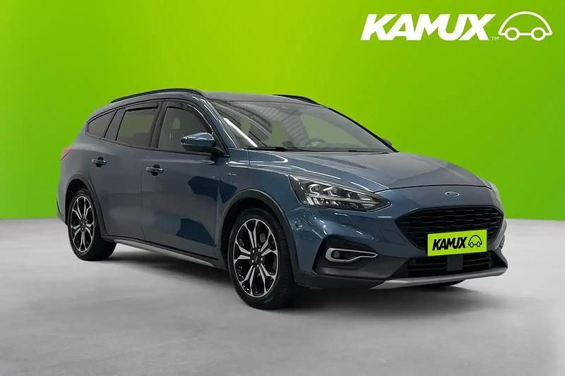 Blå Begagnad 2020 Ford Focus Kombi | 164 900 kr (Marknadspris) - Bild 1/4
