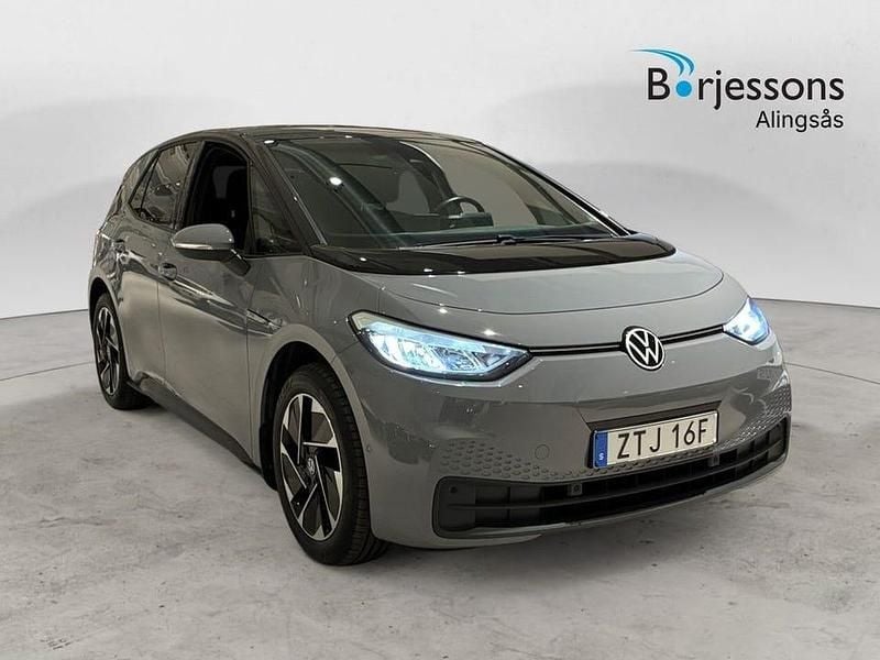 Begagnad VW ID.3 Pro Performance 152 kW (207 HK) 2022 Grå Halvkombi