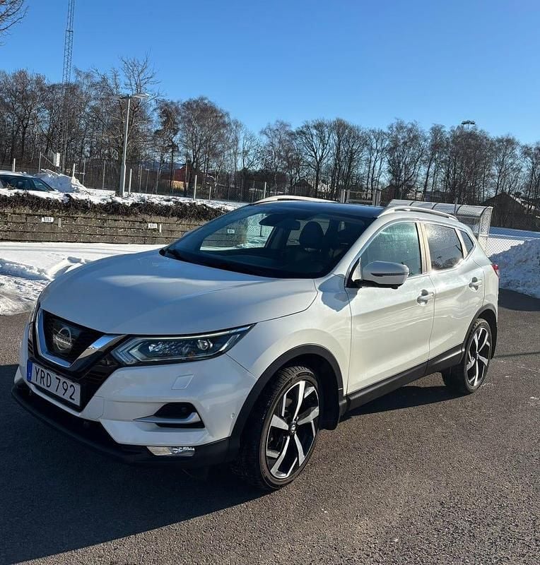 Begagnad Nissan Qashqai 130 HK (95 kW) 2017 Vit SUV