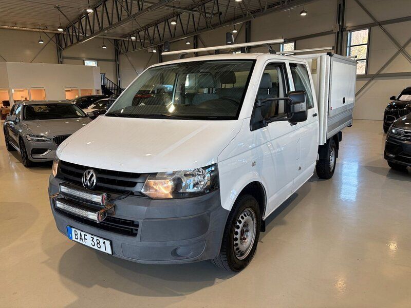Vit Begagnad 2012 VW T5 Van | 99 900 kr (Lite dyr) - Bild 1/4
