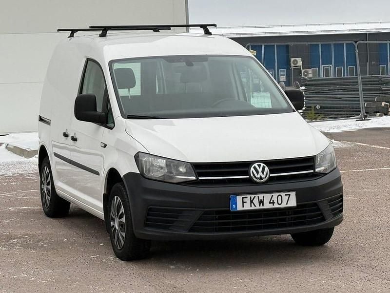 Begagnad VW Caddy 75 HK (55 kW) 2016 Vit Minibuss