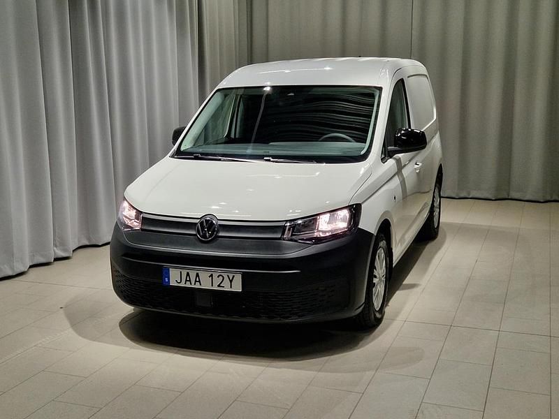 Vit Begagnad 2023 VW Caddy Minibuss | 199 900 kr (Superpris) - Bild 1/4