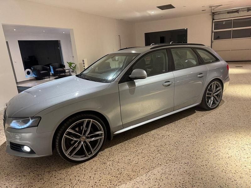 Silver Begagnad 2008 Audi A4 Kombi | 39 900 kr (Marknadspris) - Bild 1/4