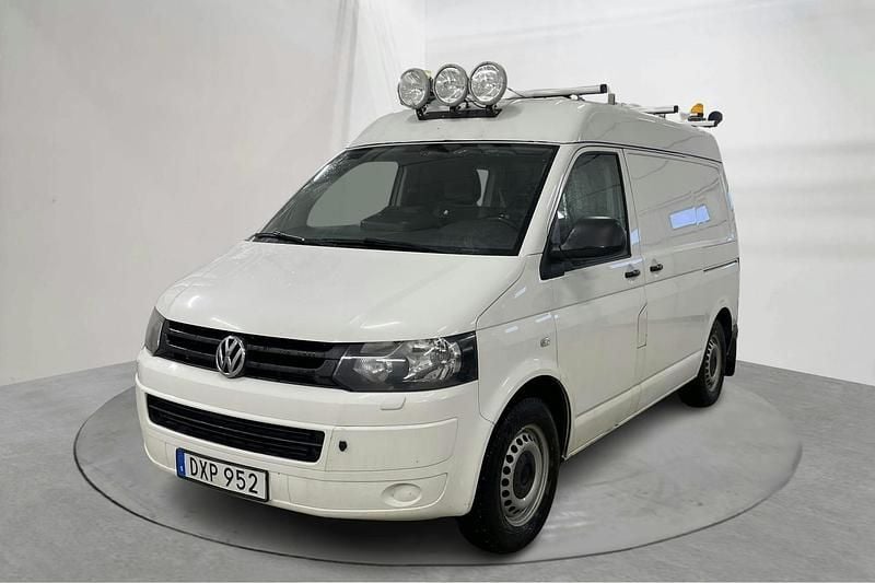 Vit Begagnad 2015 VW T6 Van | 109 000 kr (Superpris) - Bild 1/4