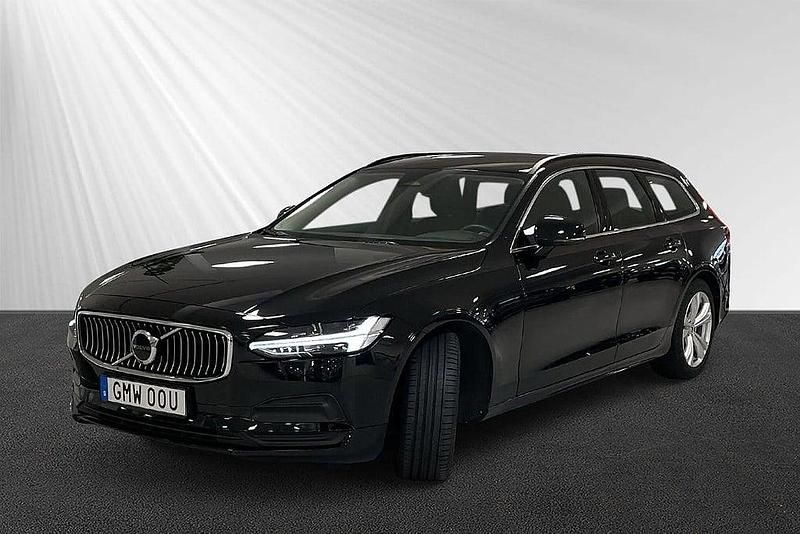 Begagnad Volvo V90 Core 197 HK (144 kW) 2023 Svart Kombi