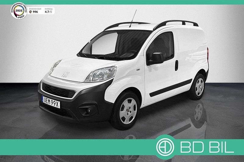 Vit Begagnad 2024 Fiat Fiorino Minibuss | 169 900 kr - Bild 1/3