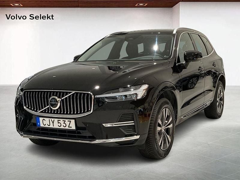 Svart Begagnad 2023 Volvo XC60 Core SUV | 429 000 kr (Superpris) - Bild 1/4