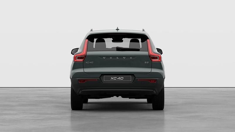 Begagnad Volvo XC40 2026 Grön SUV