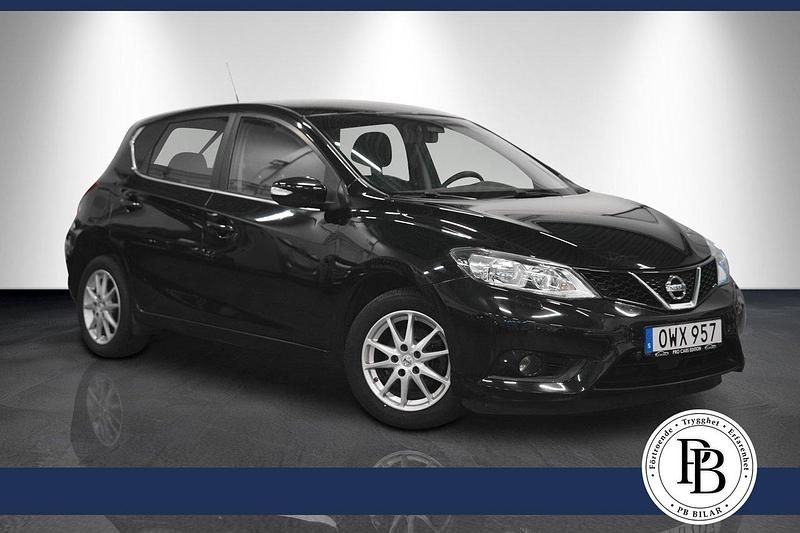 Svart Begagnad 2015 Nissan Pulsar Halvkombi | 84 900 kr (Marknadspris) - Bild 1/4