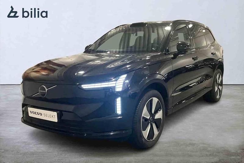 Svart Begagnad 2025 Volvo EX90 SUV | 879 900 kr (Marknadspris) - Bild 1/1