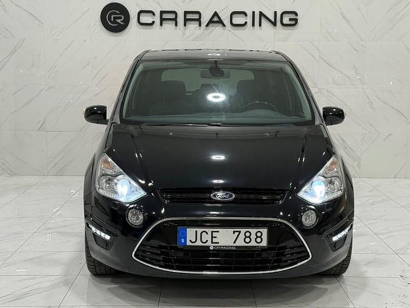 Begagnad Ford S-MAX Business Edition 163 HK (119 kW) 2013 Svart Minibuss