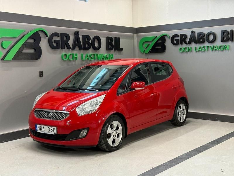 Röd Begagnad 2011 Kia Venga 3 Halvkombi | 59 900 kr (Marknadspris) - Bild 1/4