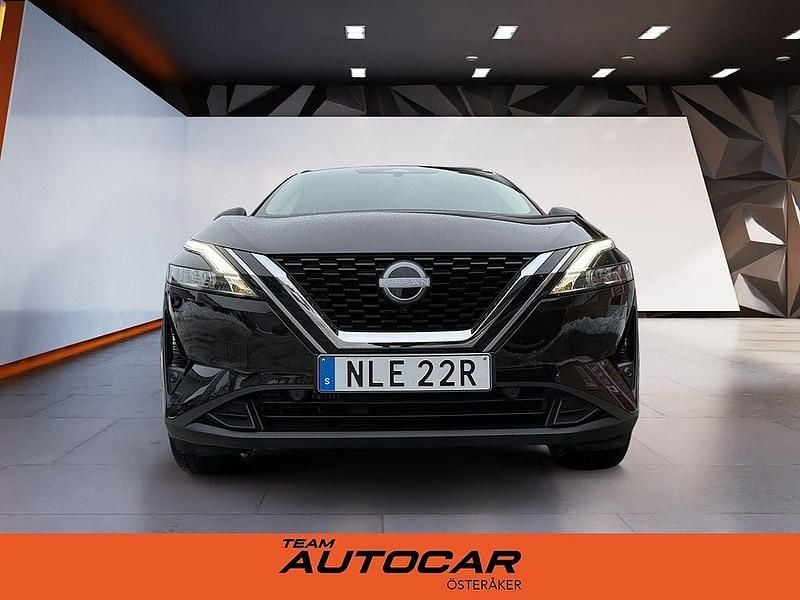 Begagnad Nissan Qashqai N-Connecta 158 HK (116 kW) 2023 Svart SUV