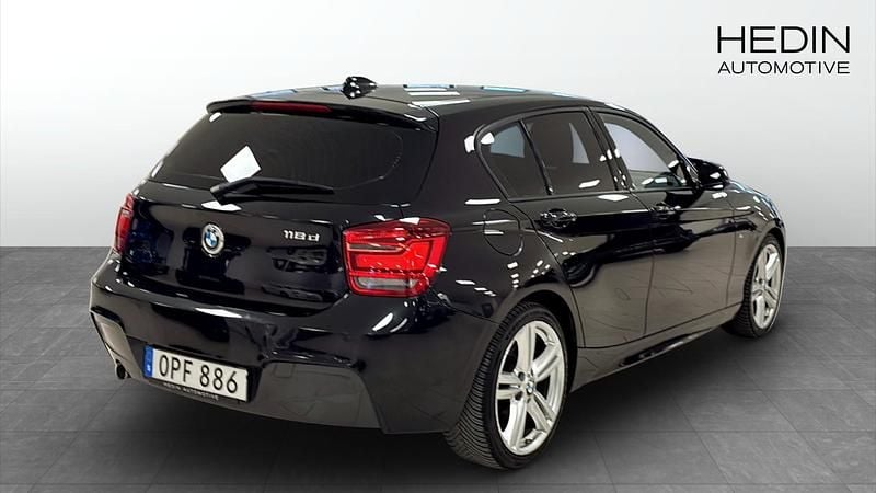 Begagnad BMW 118 M Sport 143 HK (105 kW) 2014 Svart Halvkombi